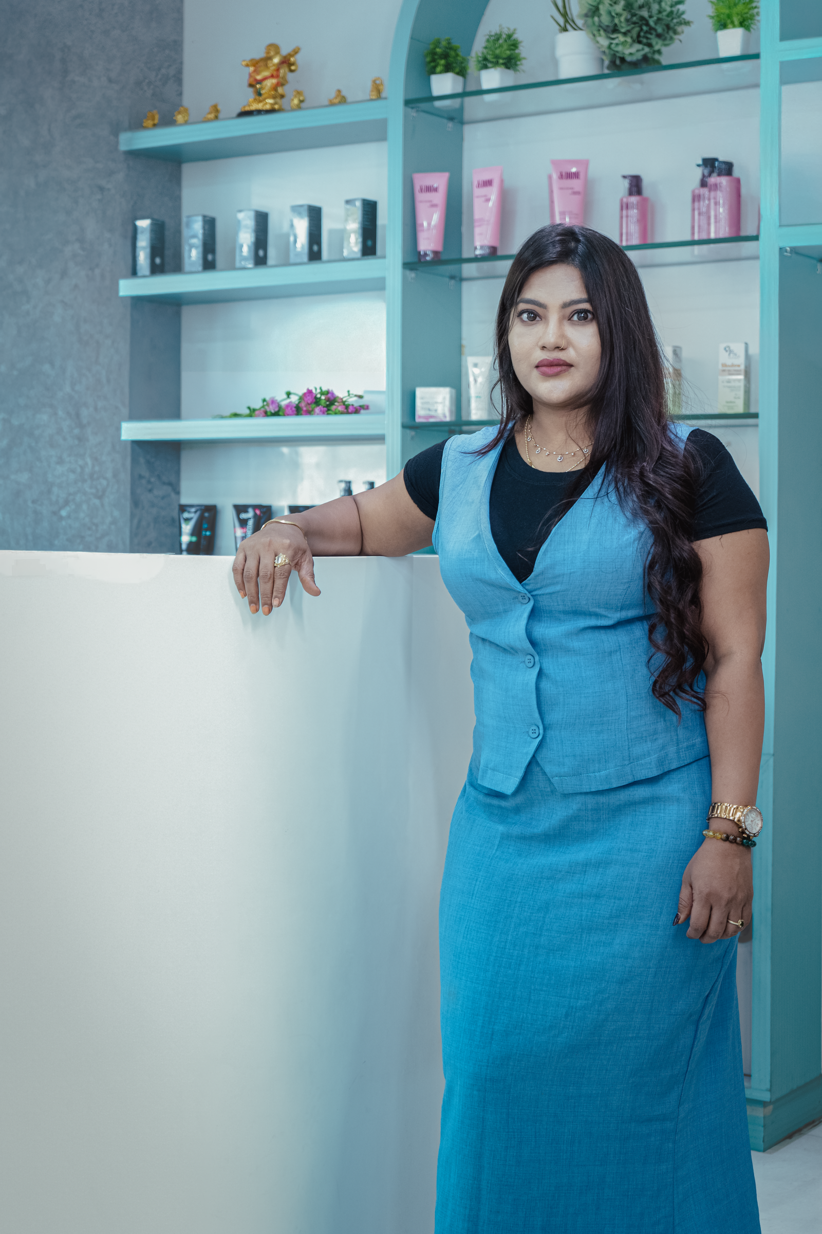 Surekha Bodapati - Amrutha Salon
